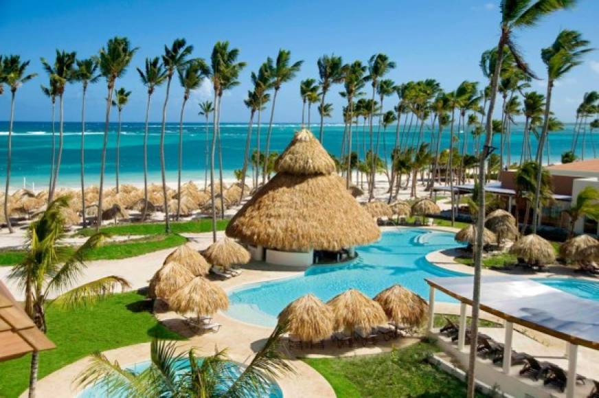9. república Dominicana.<br/><br/>República Dominicana se enorgullece de contar con más de 1,600 Km. de costa y 400 Km. de las mejores playas del mundo, magníficos hoteles y resorts, e infinidad de opciones en deportes, entretenimiento y recreación.
