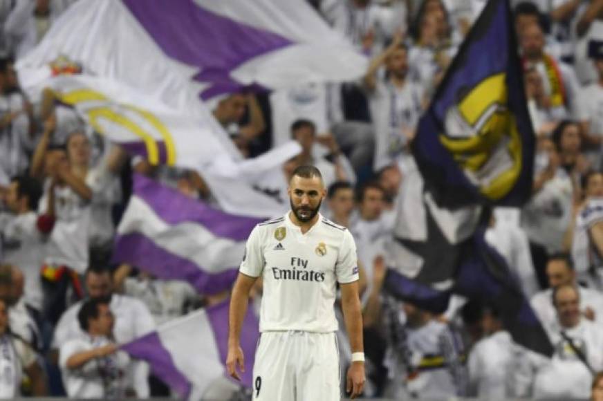 Aficionados del Real Madrid despidieron a su equipo con silbidos y eso hizo enfadar a los jugadores.