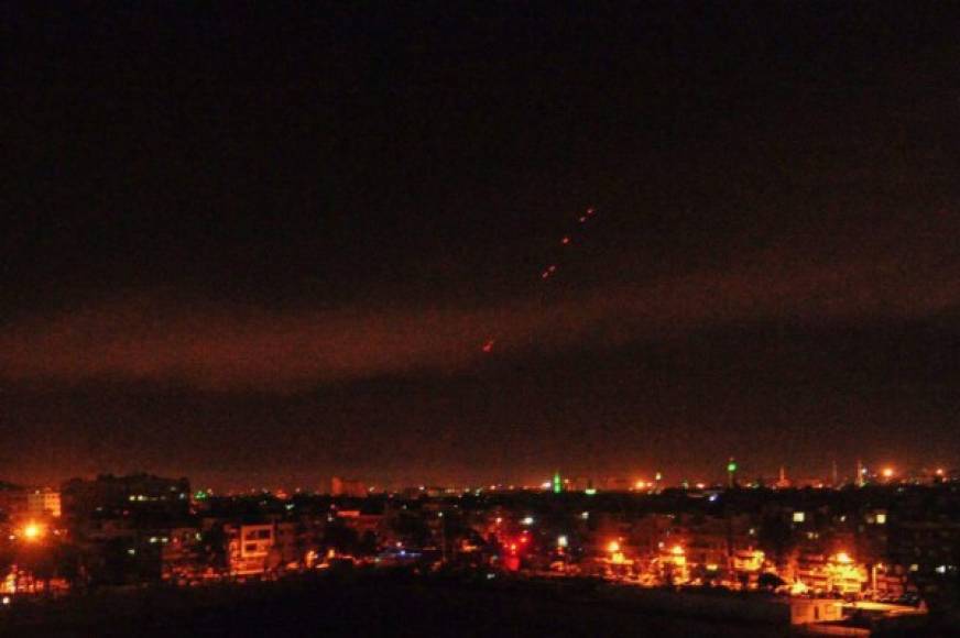 Las fotos del ataque con misiles de EEUU a Siria