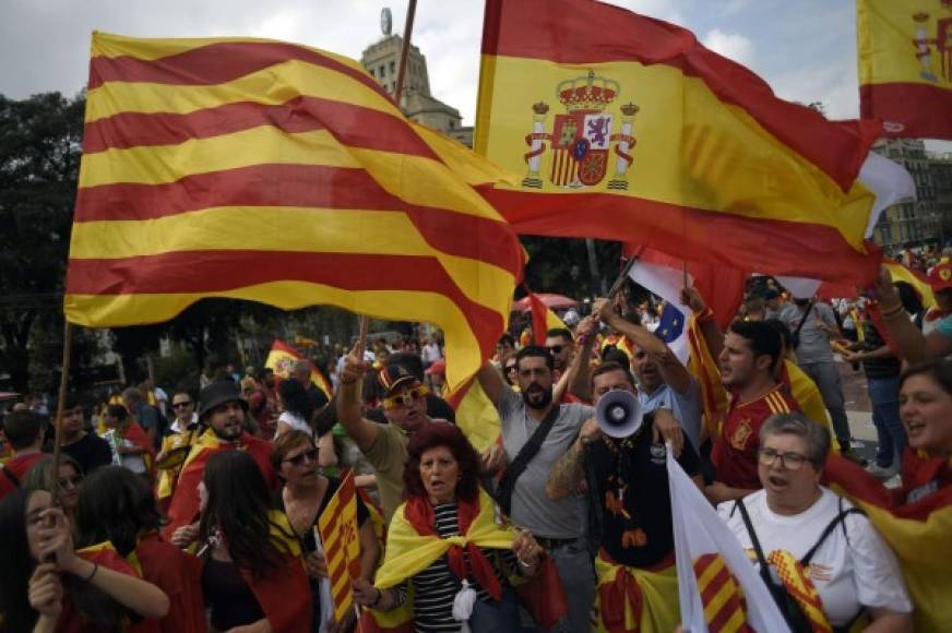 Dispone hasta el lunes de margen. Si el gobierno catalán no contesta o responde afirmativamente, tendrá hasta el jueves 19 de octubre para rectificar antes de que Madrid tome el control de la región a través del artículo 155 de la Constitución española.