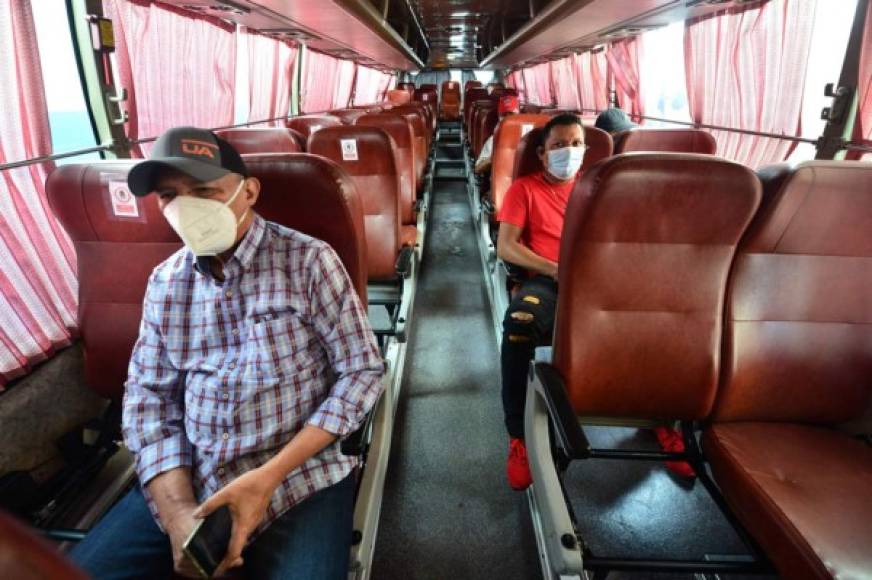 Este lunes 10 de agosto se reactivó en su fase I el transporte terrestre y los vuelos nacionales en Honduras, tras casi cinco meses de inoperatividad a causa de la pandemia del coronavirus. AFP