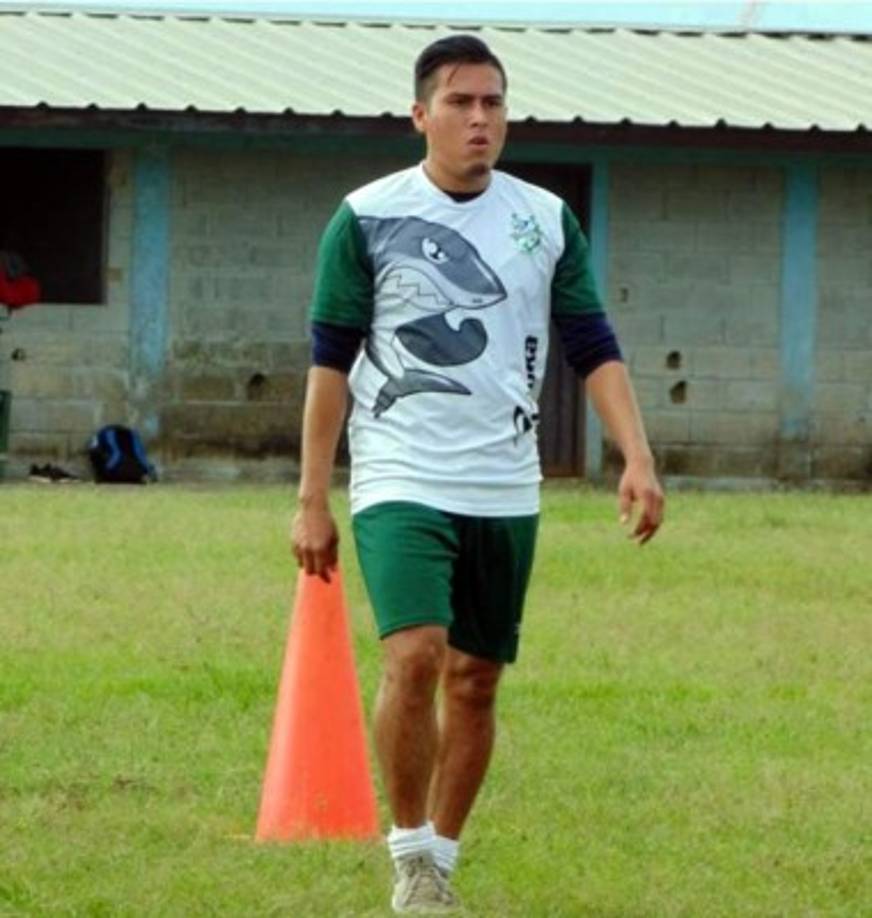 Wilmer Fuentes, mediocampista que jugó en el Marathón, se encuentra a prueba en el Platense.