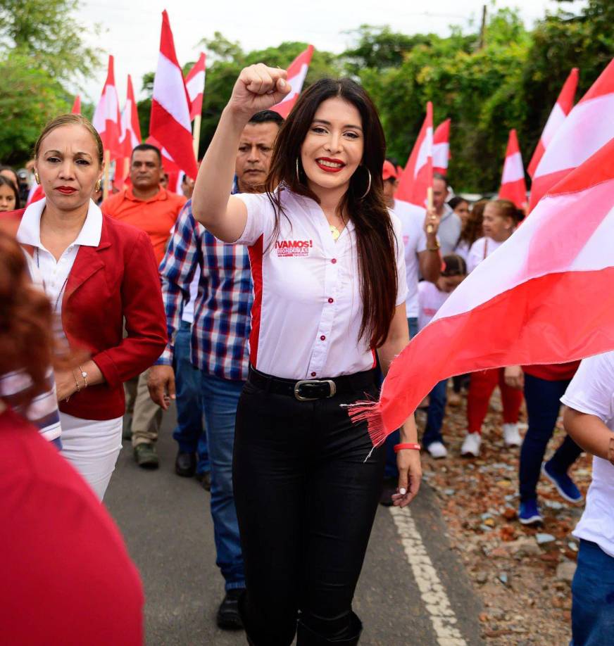 ”Lamentablemente en el Congreso Nacional no tengo oficina, me quitaron la oficina que tenía, despidieron a mi personal”, dijo Iroshka.