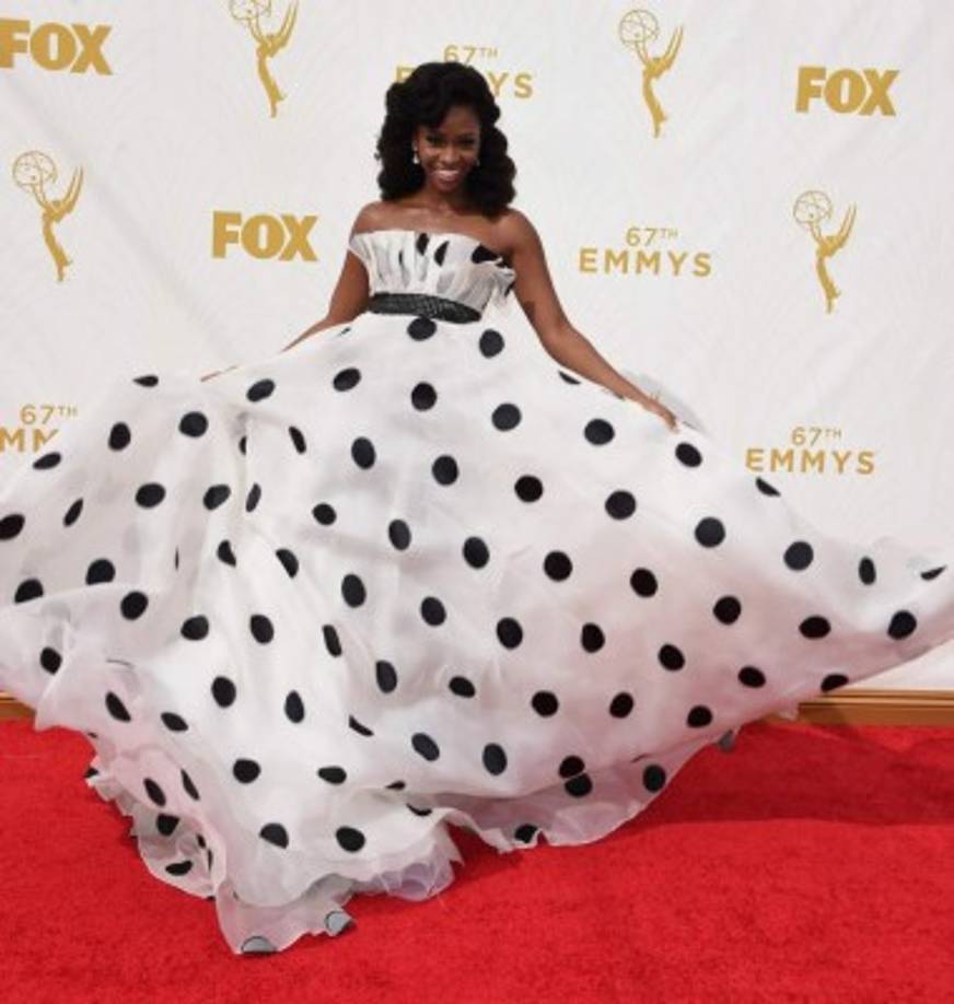 Teyonah Parris de lunares.