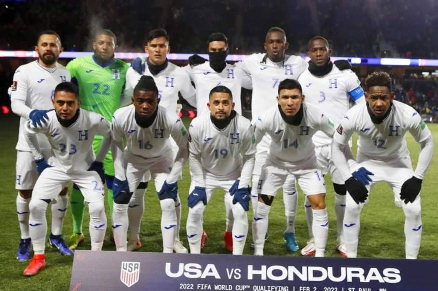 Prensa deportiva y exjugadores de Honduras han lanzado fuertes críticas tras otra caída de la Bicolor en lo que de la octagonal, en esta ocasión la H fue goleada 3-0 por Estados Unidos.