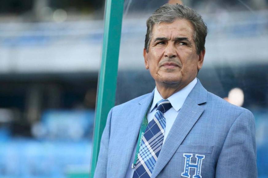 Cuatro años después de su etapa como seleccionador de Honduras, este día se han revelado las increíbles exigencias de Jorge Luis Pinto en su etapa como estratega de la Bicolor.