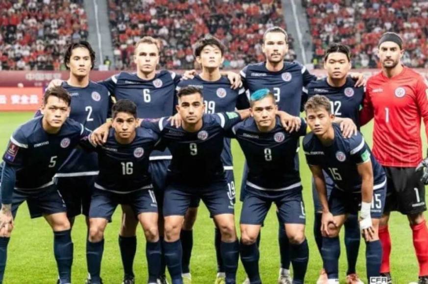 Si bien faltan casi tres años, el primer país eliminado en las Eliminatorias rumbo al Mundial de 2026 es Guam. Perdió 3-1 en el global de la serie que disputó ante Singapur, por la primera ronda del sistema clasificatorio de la Confederación Asiática de Fútbol. 