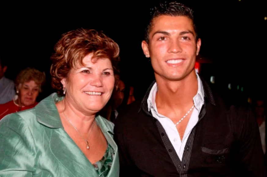 Es así como parece que la familia de Cristiano Ronaldo se mantiene en una “guerra” con los medios de comunicación de Portugal.