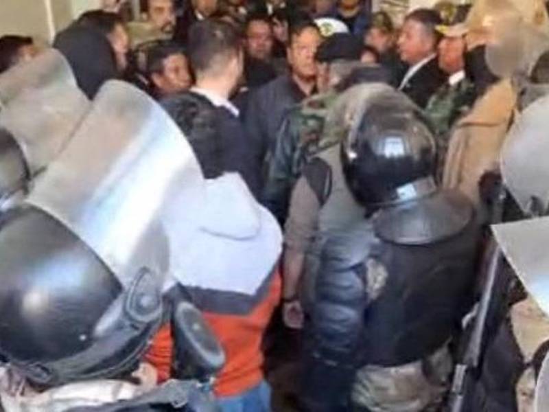 El presidente Luis Arce confrontó al general Zúñiga quien amenazó con tomar la sede del Ejecutivo.