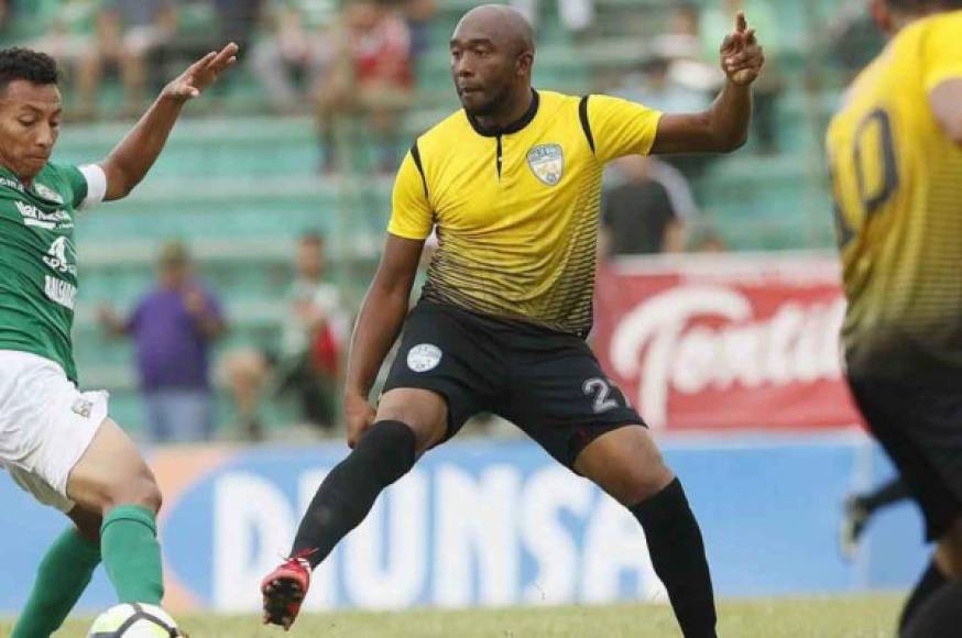 Jerry Palacios tendrá una nueva experiencia en el exterior y ahora jugará en el Belmopán de Belice. El catracho será compañero de Georgie Welcome en el club beliceño. Su último club fue el Real de Minas.