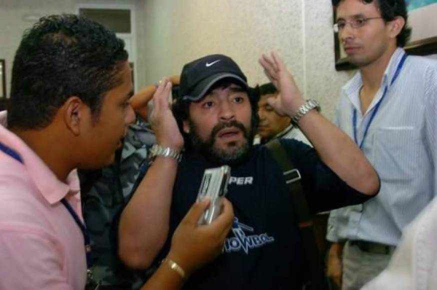 La llegada de Diego Armando Maradona generó revuelo en Honduras ya que nos visitaba el mejor futbolista de la historia.