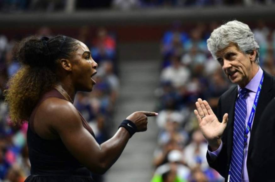 Wiliams, que se quedó a las puertas del séptimo título del Abierto de Estados Unidos, y del vigésimo cuarto de Grand Slam, acusó directamente al juez de silla, el portugués Carlos Ramos, de 'sexismo', durante la rueda de prensa tardía que ofreció tras el partido.