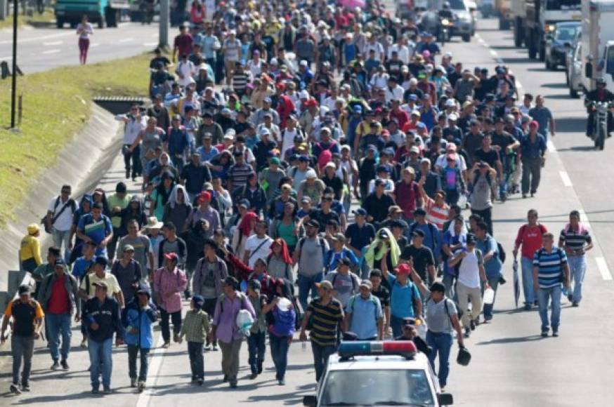 Una segunda caravana logró ingresar a México el pasado lunes, y se encuentra en Chiapas esperando alcanzar el primer grupo de migrantes.