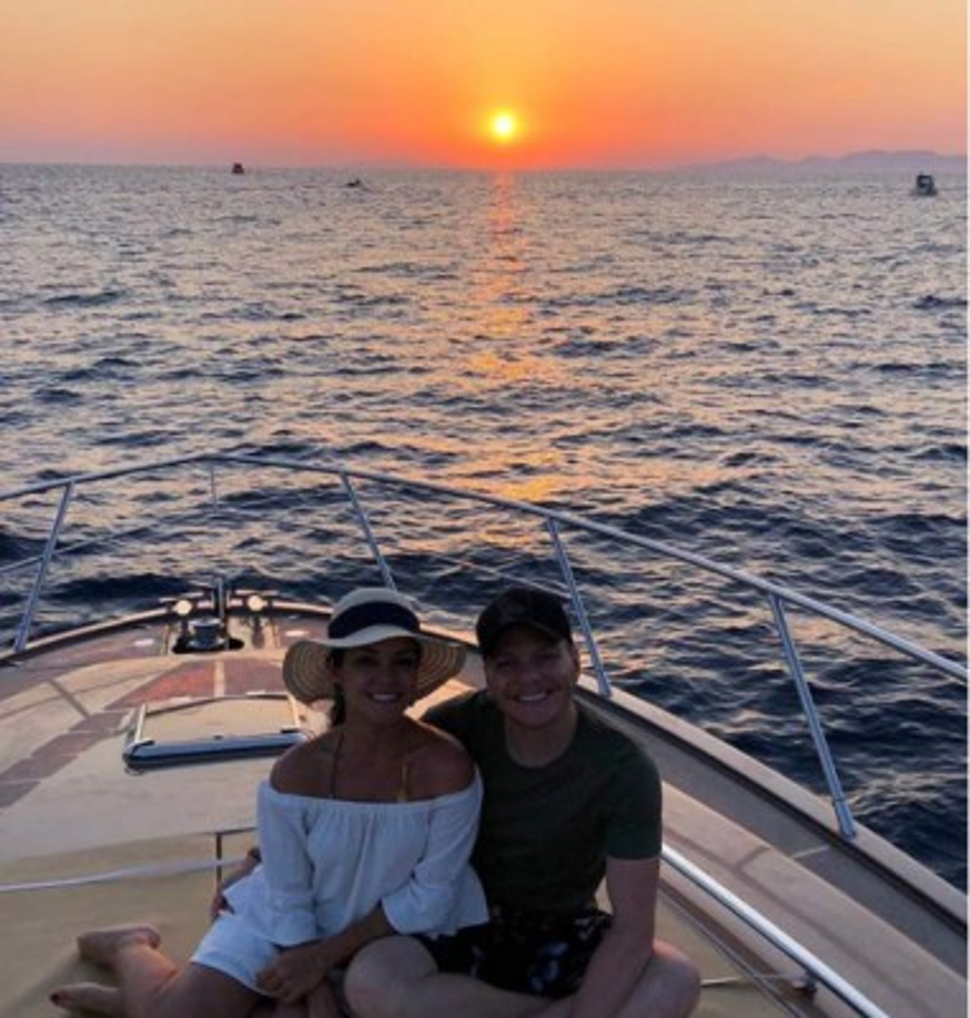 En 2015 se volvió a casar, esta vez con la actriz Thais Fersoza y este se muestra felizmente enamorado.