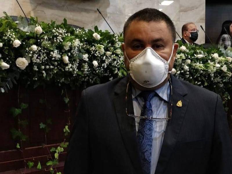 Diputado Carlos Umaña, del Partido Salvador de Honduras (PSH).