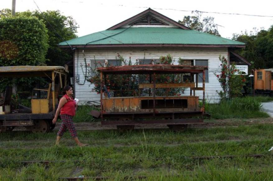 Esta gráfica aún muestra parte de lo que fue el Ferrocarril Nacional de Honduras.