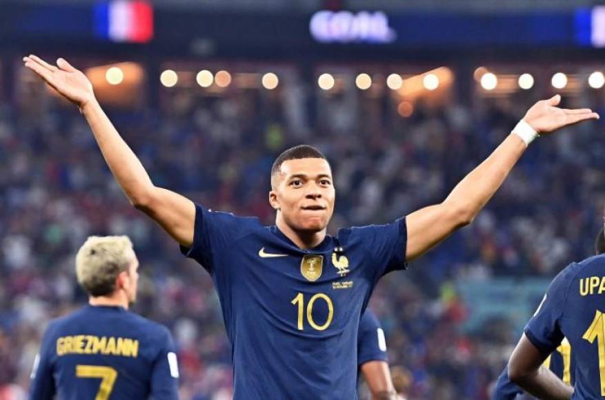  La estrella emergente <b>Kylian Mbappé </b>es de padre camerunés y madre argelina.