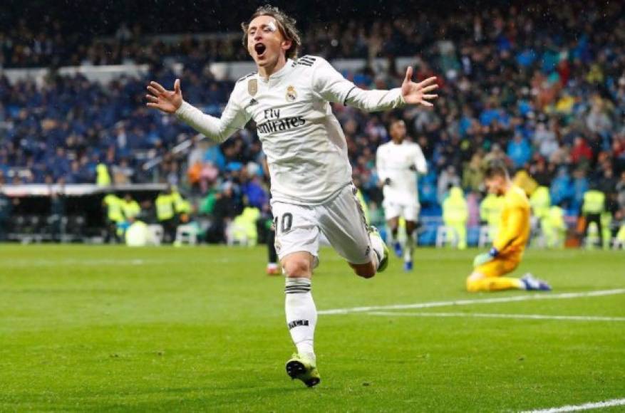Luka Modric: El croata seguirá en el centro del campo del Real Madrid. Su calidad es indiscutible.
