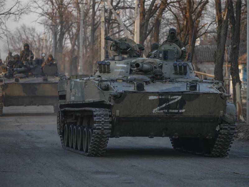 La información también fue confirmada por un funcionario del Pentágono, quien indicó que el Ejército ruso comenzó a retirarse de la zona. Fotografía: EFE