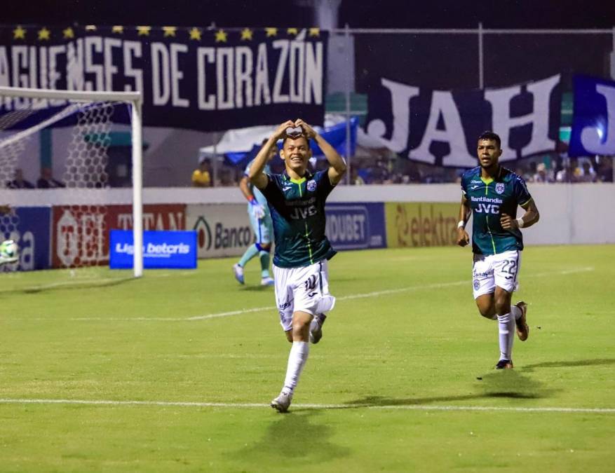 Damin Ramírez marcó el segundo gol del Marathón contra el Motagua y así lo celebró.