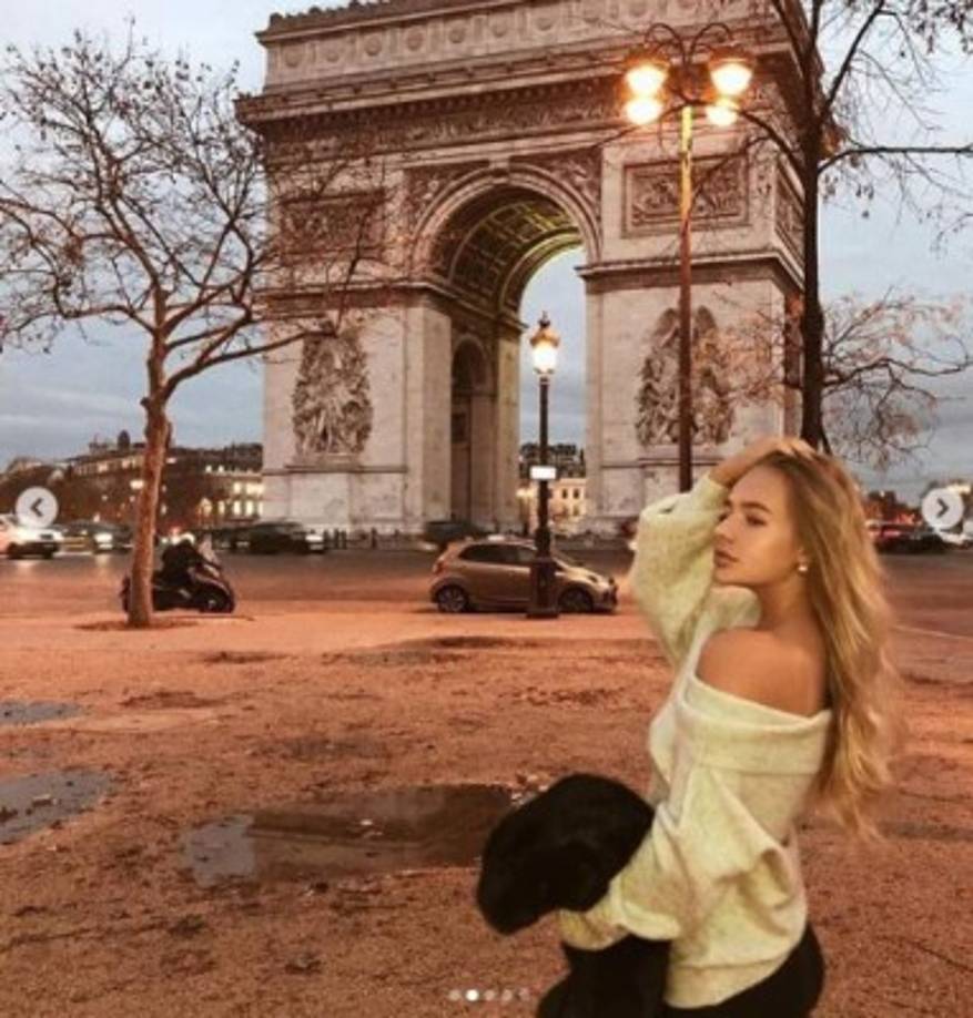 Pareciera que Elizaveta fue sacada de una película de espías.