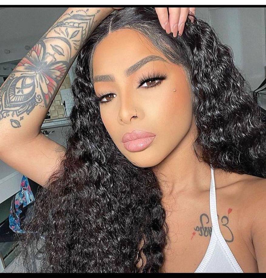 La joven utiliza sus redes sociales para mostrar sus lujos y sus curvas, las cuales puede que hayan conquistado al puertorriqueño.