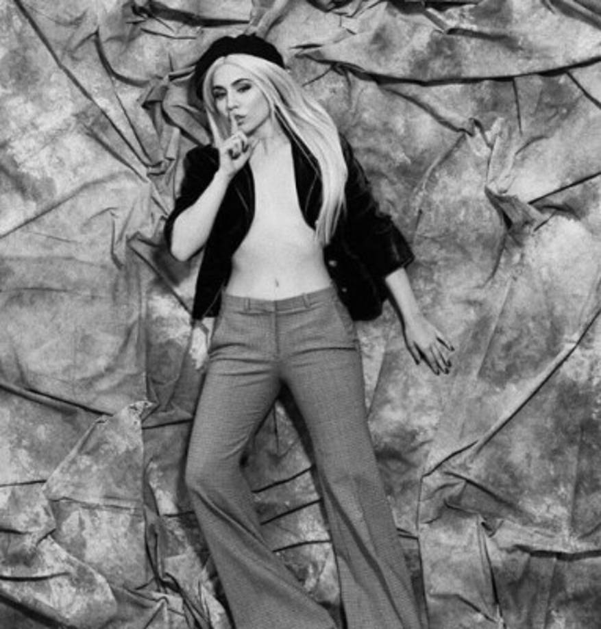 El verano pasado, Ava Max lanzó 'Not Your Barbie Girl', una refrescante versión de la mega-hit de los años 90 'Barbie Girl'.