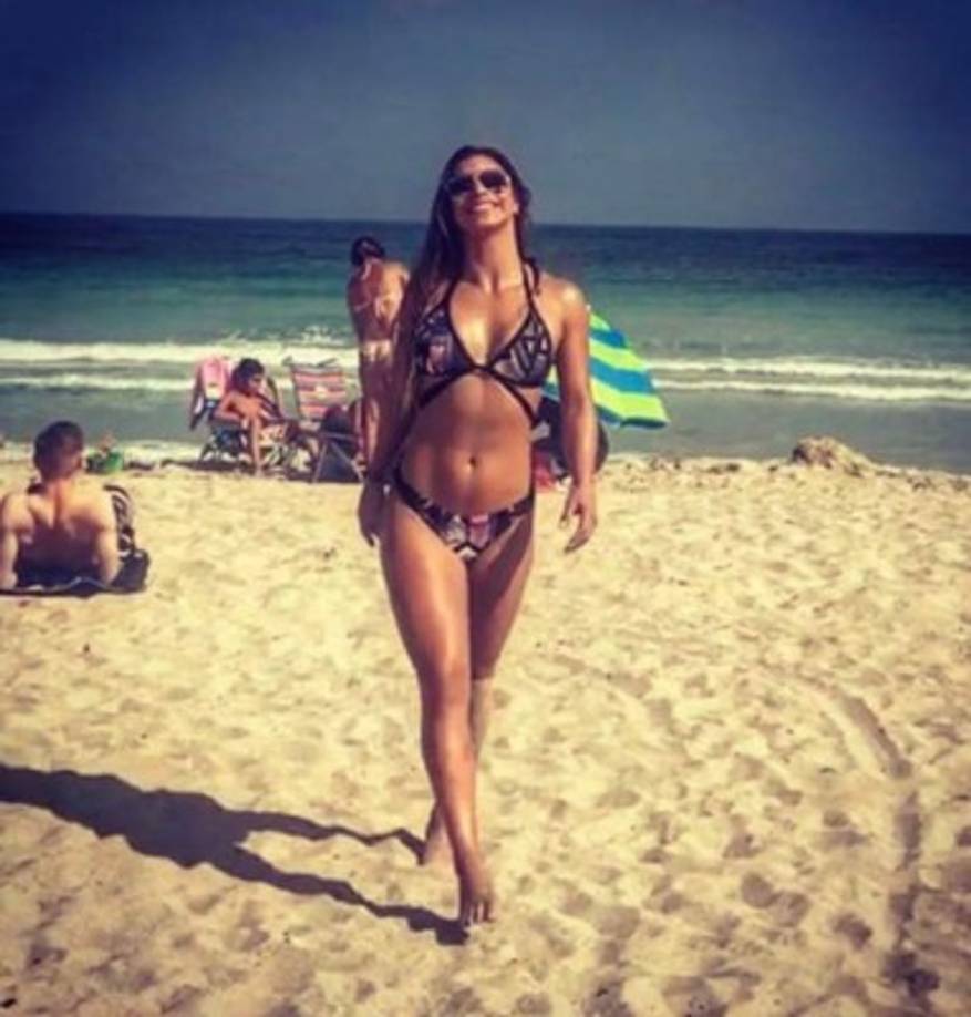 Sobre sus inicios en el modelajes cuenta: 'Yo comencé como modelos de concursos internacionales. Era muy tímida, nunca imaginé que llegaría donde estoy ahora'.