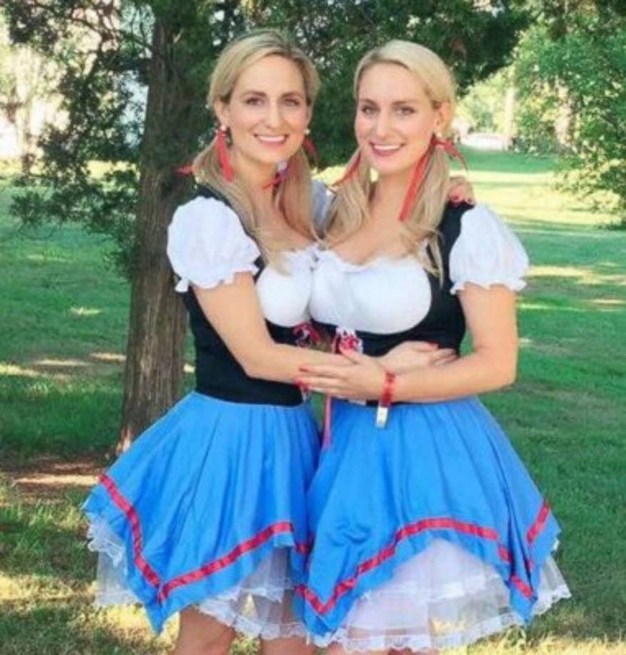 Brianna relató que ambas asistieron a la convención de gemelos para conocer a posibles candidatos para entablar una relación. 'Recuerdo que estabamos sentadas en una banca con mi hermana, cuando vi a estos dos apuestos hombres caminando y le dije a Brittany 'mira, ellos son''.