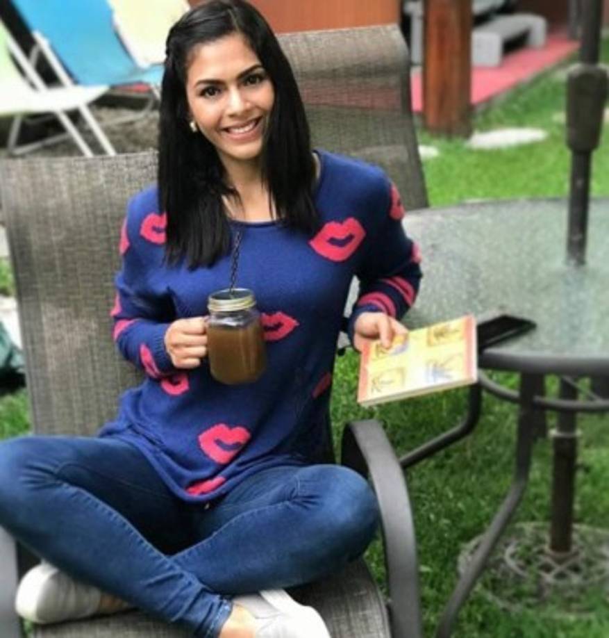 Aunque cuida mucho su cuerpo, afirma que come de todo.