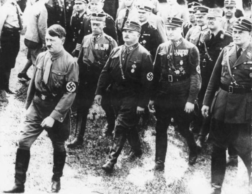 Hitler lideró un potente ejército con armas muy sofisticadas y tecnológicas con las que estuvo a punto de conquistar a Europa.