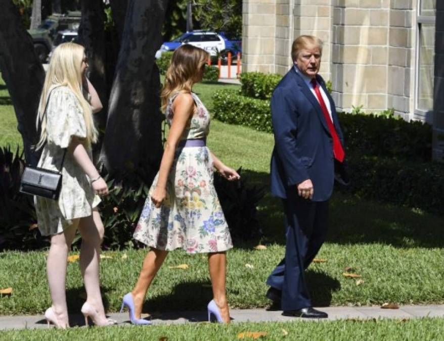 Después de la iglesia, la familia tuvo un brunch en Mar-a-Lago, el club privado del presidente en Florida, que se conoce como la Casa Blanca del Sur.<br/><br/><br/>