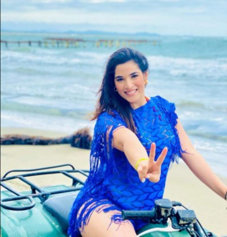 Las fotos que publicó Carolina se llenaron de piropos. '¡Qué bella', 'Eres la mujer más bella de Honduras', se podían leer entre los cientos de comentarios.