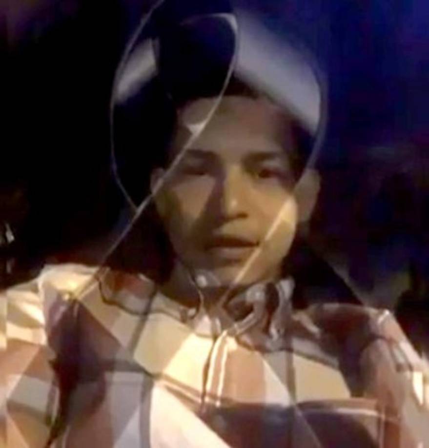 “Juanito pistolas porque le gustan las armas y le gusta dispararlas (…) Nacimos para morir, nos vemos en el infierno”, decía la canció de Juanito pistola.