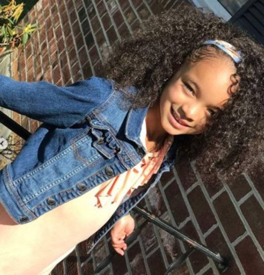 El parecido es tan grande que muchos fans creyeron que Rihanna había utilizado una app para rejuvenecerse.