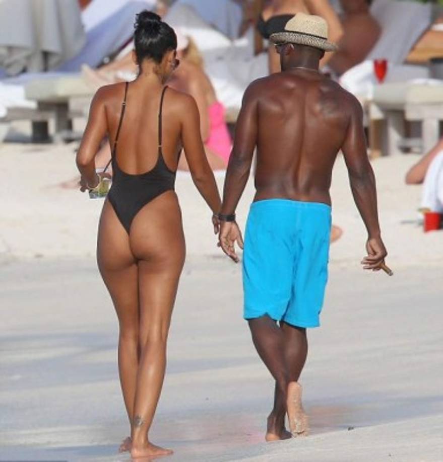 La feliz pareja compartió detalles de la celebración durante su gran noche.