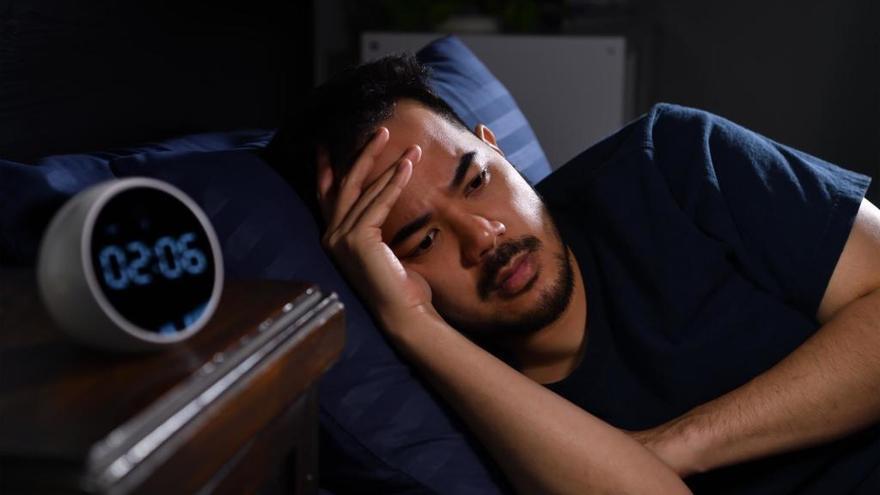 Consejos para reducir la cara cansada en hombres