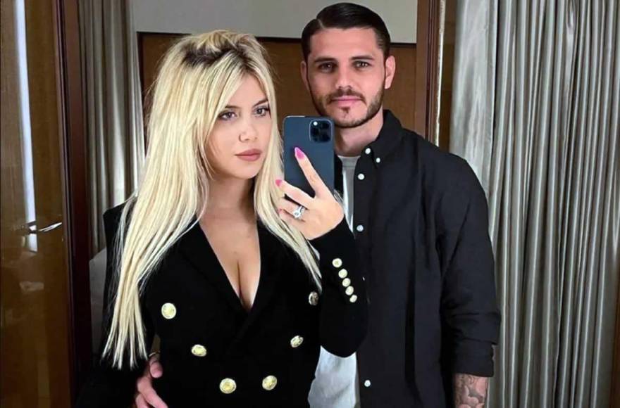 Mauro Icardi también se refirió al estado legal de la relación: “No estamos divorciados, las cosas se hablan en persona, no poniendo mensajitos. El año pasado lo hizo y era mentira, estuvimos todo un año juntos”, afirmó.