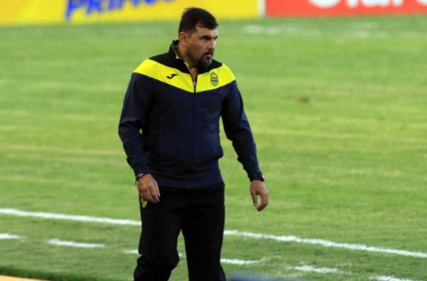 El entrenador uruguayo Martín García podría volver a Honduras. Circula el rumor de que el Olimpia podría estar interesado en ficharle.