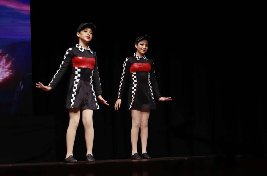 “Cars”, primer lugar en la categoría de niños y pre-jóvenes en el género jazz moderno de la Academia de Bellas Artes.