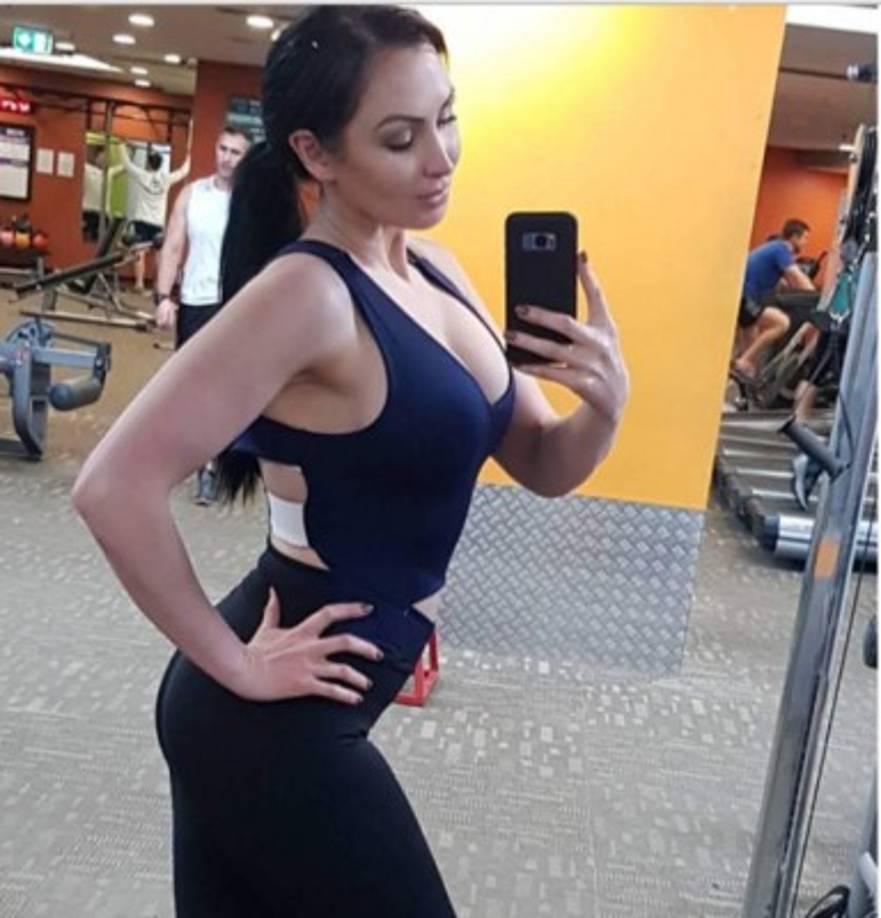 La modelo Yasmin Scott es una stripper y actriz de cine para adultos de 24 años de edad.