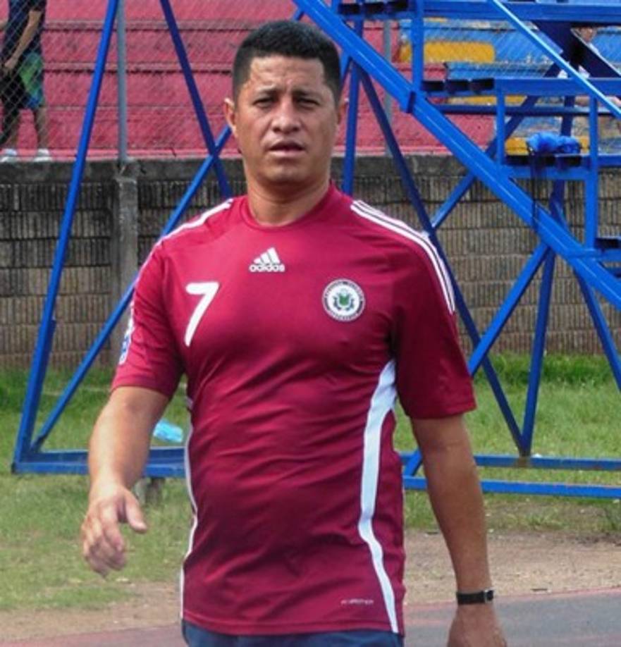 David Cárcamo: El exzaguero hondureño radica en EUA, pero pasa trabajando en Canadá.