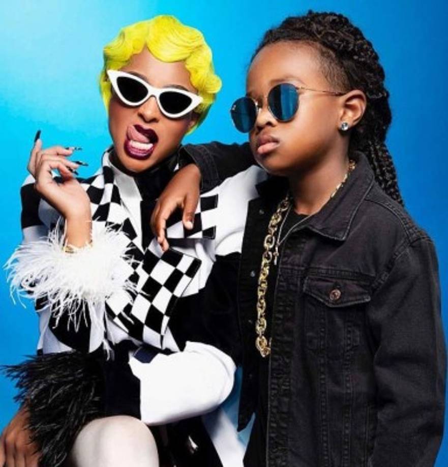 Ciara y su pequeño Future cautivaron con sus personificaciones de los raperos Cardi B y Offset. Este dúo de madre e hijo se hizo pasar por Cardi B en la portada de su álbum, Invasion of Privacy, y su esposo Offset.