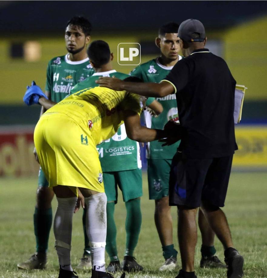 Las desgarradoras imágenes de los jugadores del Platense tras el último partido en Primera División.