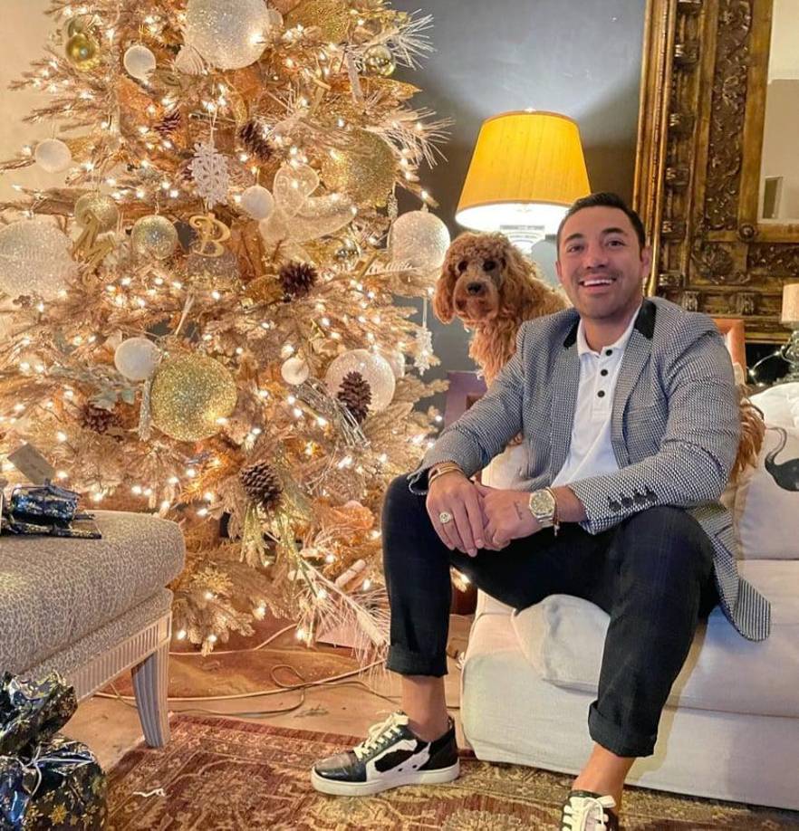 Marco Fabián ha encontrado una alternativa de trabajo: enviar saludos en redes sociales. Sí así como lee, el jugador mexicano envía saludos y con eso obtiene algo de dinero.