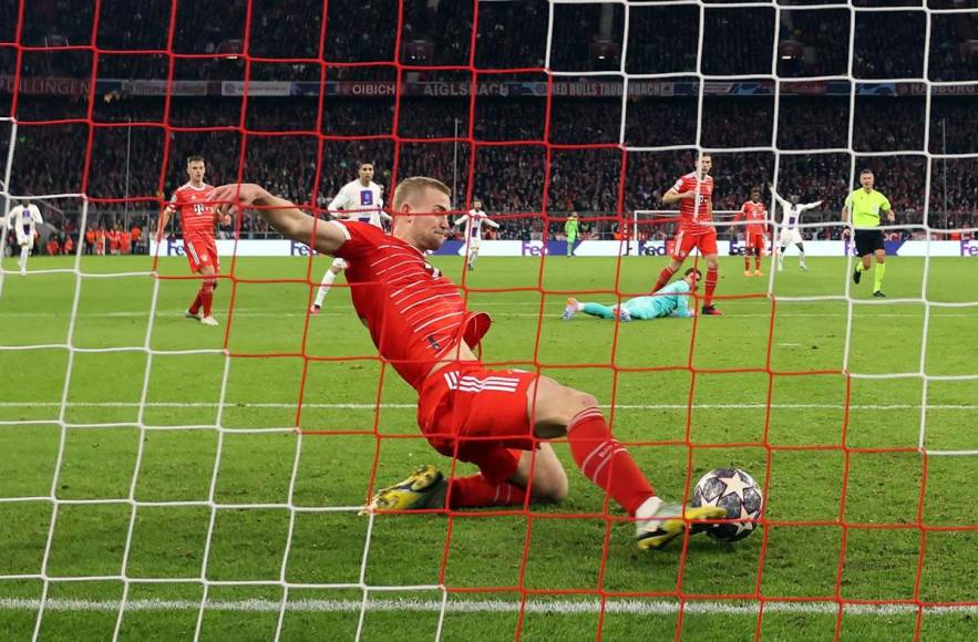 Matthijs de Ligt fue héroe en el primer tiempo salvando en la línea el gol de Vitinha tras un errorazo de Yann Sommer.