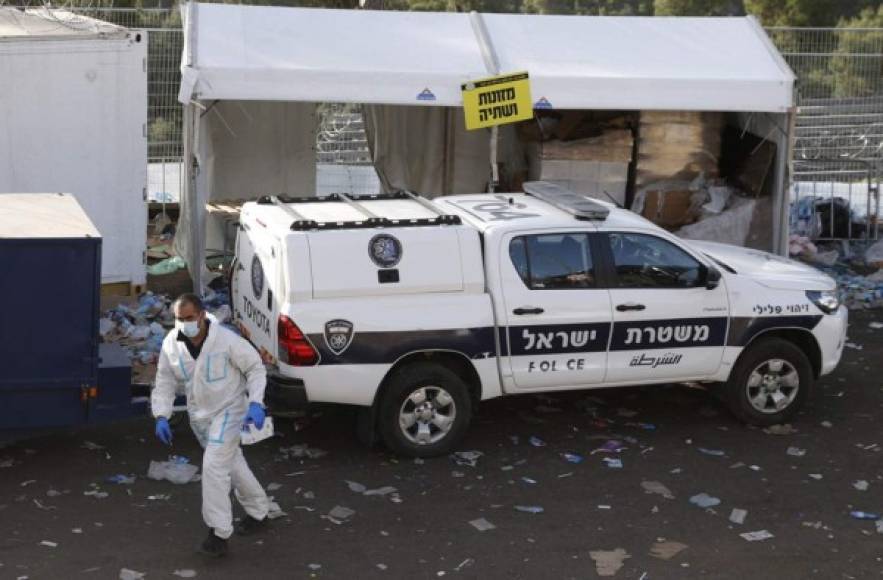 El presidente de Honduras, Juan Orlando Hernández, expresó este viernes su solidaridad con Israel por la estampida humana en la que murieron la noche del jueves al menos 45 personas en una fiesta religiosa.