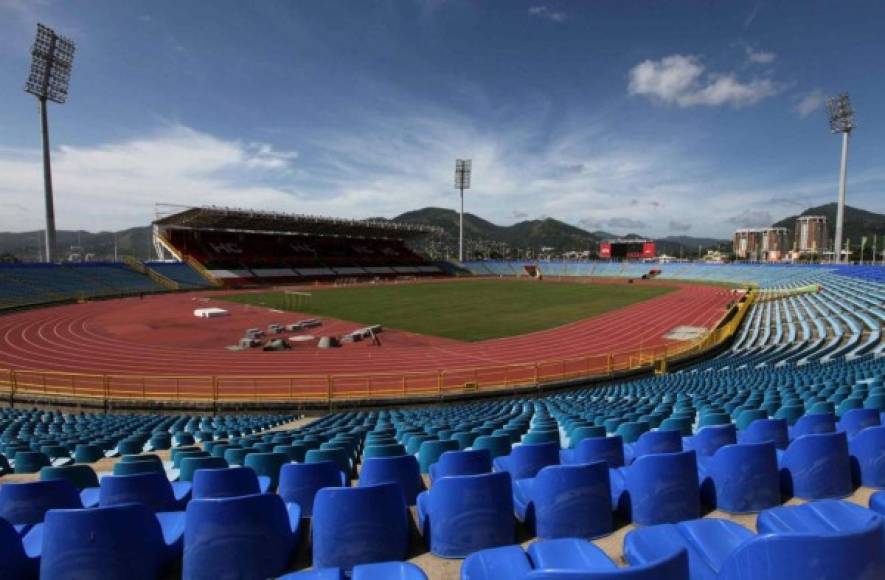 El estadio se encuentra ubicado en la capital trinitaria, Puerto España. Tiene una capacidad para 27,000 espectadores.