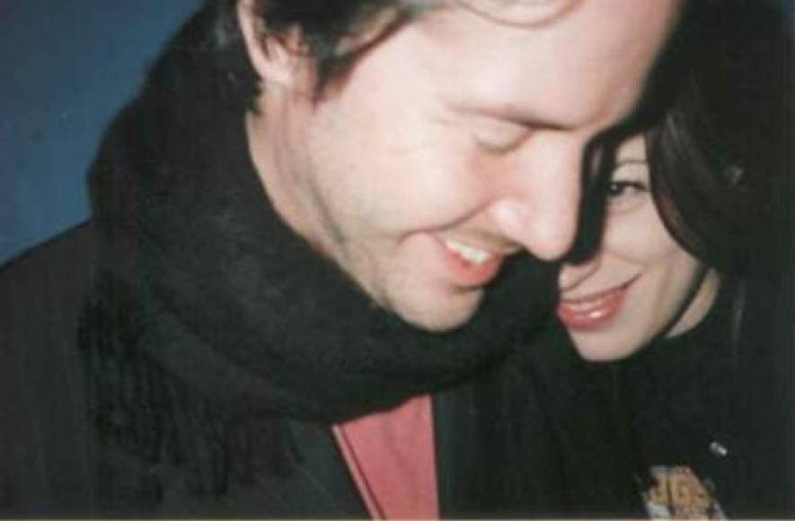 Jennifer Syme, pareja Keanu Reeves, murió en abril de 2001 en un accidente automovilístico.