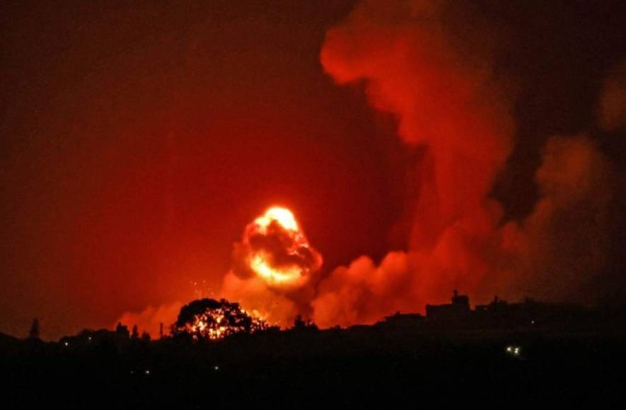 El ejército israelí afirmó que se lanzaron 150 cohetes desde Gaza, decenas de los cuales fueron interceptados por el sistema de defensa, y sin que se reportaran víctimas.